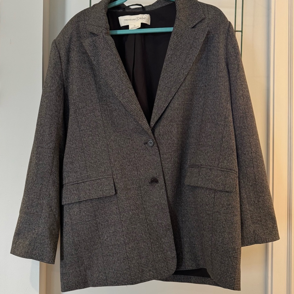 Treasure & Bond Plus Size Grey Plaid Stretch Blazer- Like New
